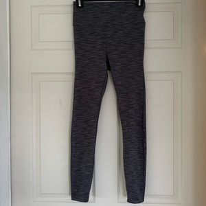 Outdoor Voices Freeform 7/8 hi-rise leggings!!
